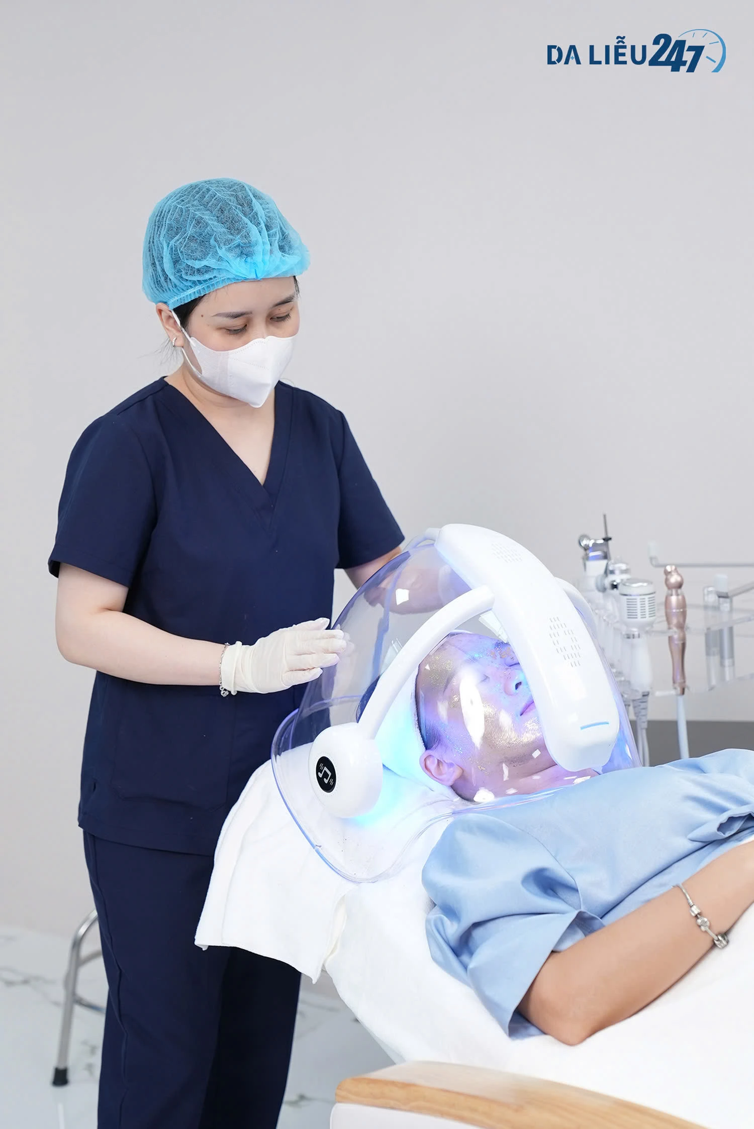 Bác sĩ Trần Huyền Trân: Người tiên phong trong điều trị da liễu và tăng sắc tố da